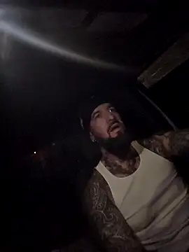 Beardedtattood live sex cam