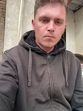 Andrewhootxx live sex cam