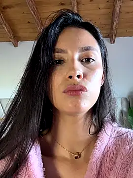 Lauraxx69 live sex cam