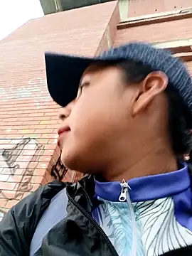 _andrea30 live sex cam