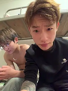 KK-cuteboy live sex cam