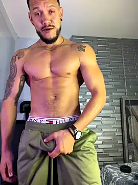 ARON_TAYLER01 live sex cam