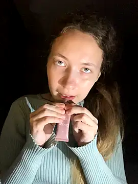 Holy_Poly's cam snapshot