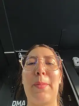 Arya_d's cam snapshot