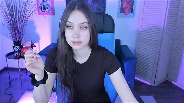 BlossomVesper's cam snapshot