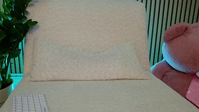 _Khalifa_'s cam snapshot