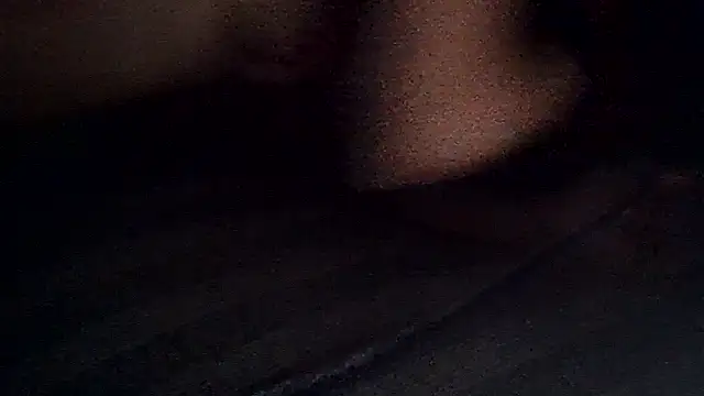 StripKi live sex cam