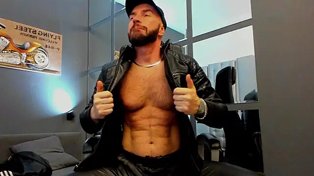 AronGrant live sex cam