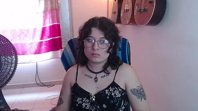 Smoke_trip_Alicia live sex cam