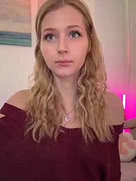 LunaRase live sex cam