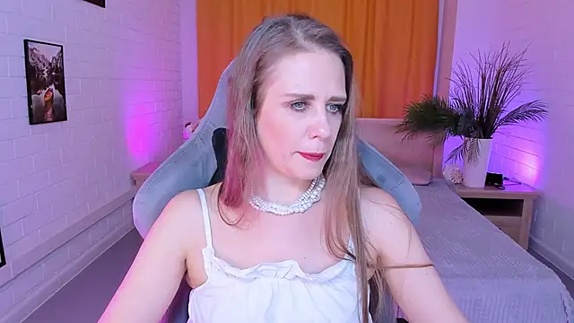 EmiliaBedy's cam snapshot