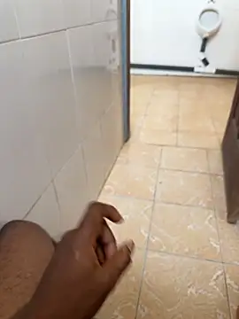 Black-mamba-madingo live sex cam