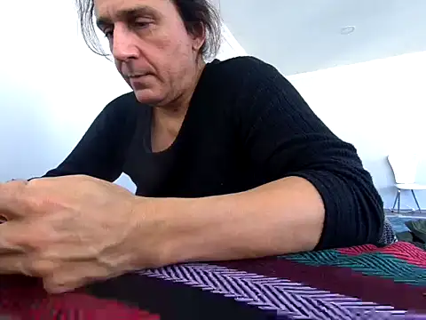 ALPHANDRE live sex cam