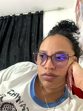 angela_angells's cam snapshot