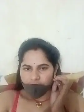 JULEE-740's cam snapshot