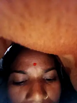 Rubi_sarma's cam snapshot