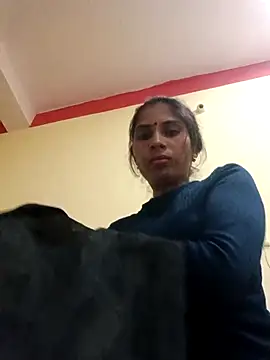 Veshali_Love143's cam snapshot