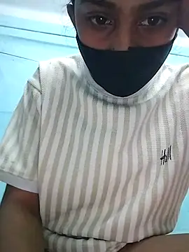 Miss_tinaaa's cam snapshot