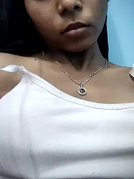 Isha_Liha's cam snapshot