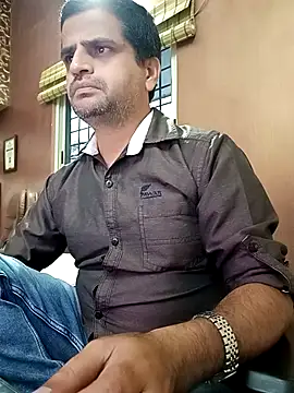 daddy_lip's cam snapshot