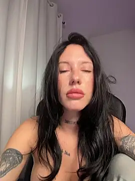 BellaGiaxx live sex cam