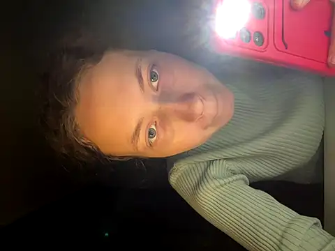 Holy_Poly's cam snapshot