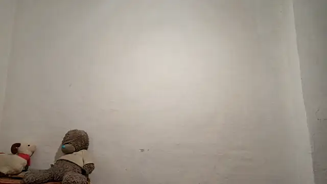 Taisialve's cam snapshot