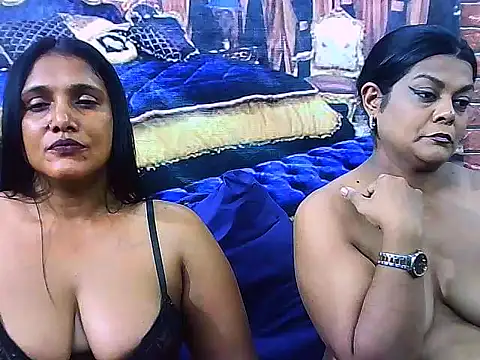 IndianSexyLady4u live sex cam