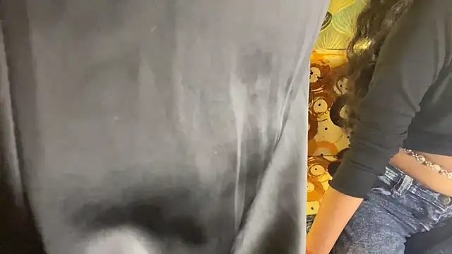 shuhana_ live sex cam