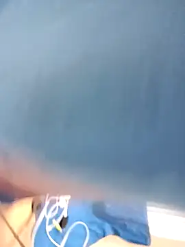 Gallo001 live sex cam