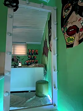 TamaraSavage live sex cam