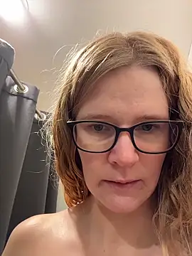 Bikergirl_97 live sex cam