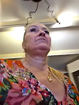 lisalustjouw live sex cam