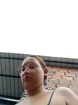 young_dairy01 live sex cam