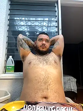 El_Titan1998 live sex cam