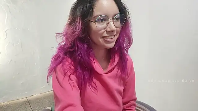 WandaDoll live sex cam