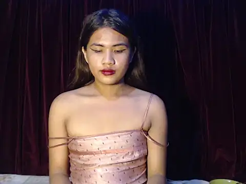 Rema_thebigcock live sex cam