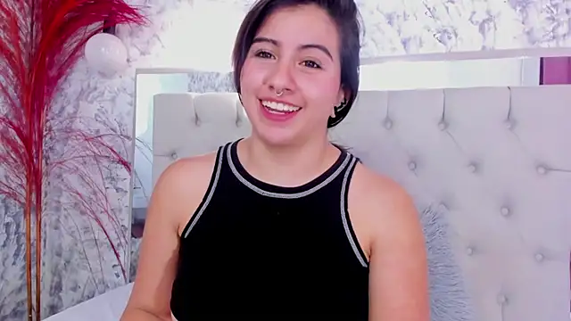 Megan_rossee live sex cam