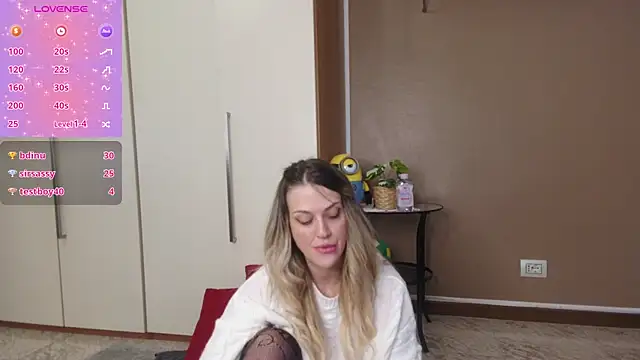 ScarletVerdi's cam snapshot