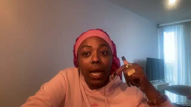 ChocolateCakeQueen's cam snapshot