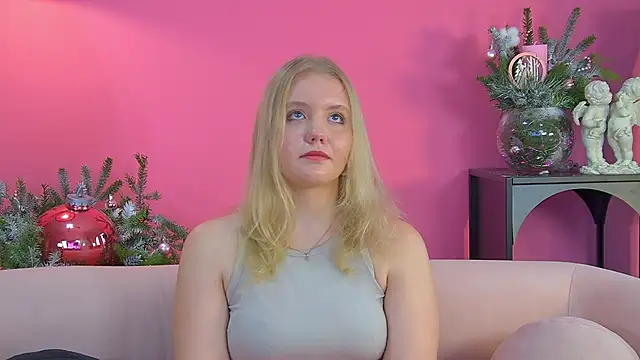 EmilyEvanse's cam snapshot