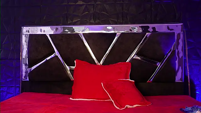 haileyy_fox's cam snapshot