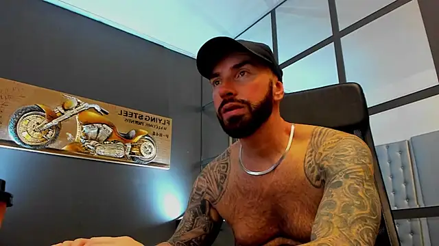 AronGrant live sex cam