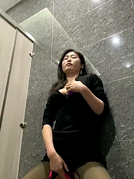 sunny-520 live sex cam