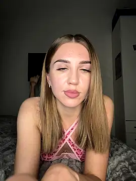 -Foxsin-'s cam snapshot