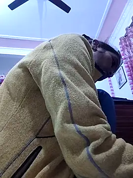 Hotty-Nidhi's cam snapshot