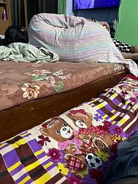 lonlygirlpriya7's cam snapshot