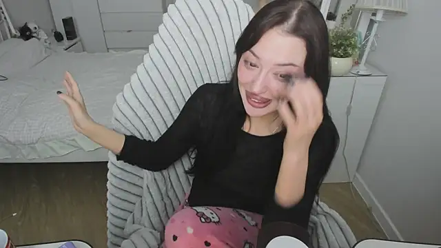 saadnesstyan live sex cam