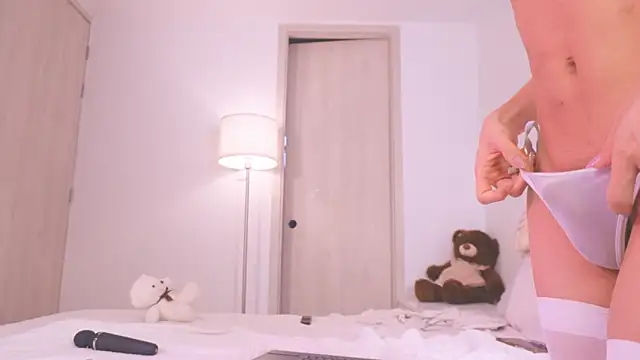 moon_angels's cam snapshot