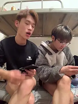 KK-cuteboy's cam snapshot